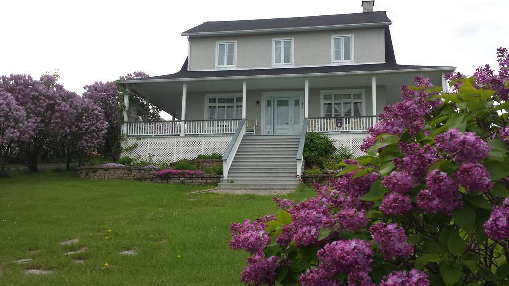 Auberge Gite Maison Des Lilas La Malbaie Dış mekan fotoğraf
